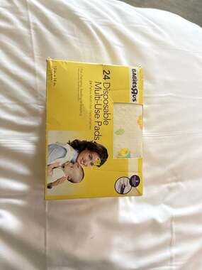 Babies R Us 36 Disposable Multi Use Baby Pads Changing Feeding and Burping